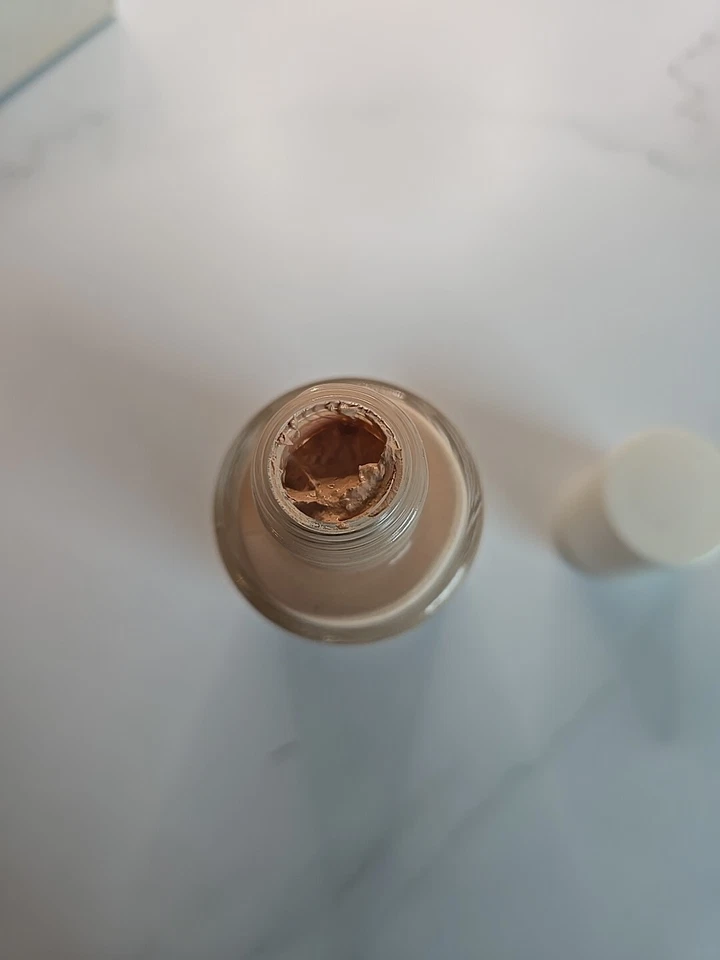 BeautiControl Sheer Protection Foundation Liquid Oil Free CL IVORY 267 1 oz. - Image 4 of 4