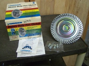 NOS Hayden 1711 Engine Cooling Fan Clutch Non-Thermal with Bolts