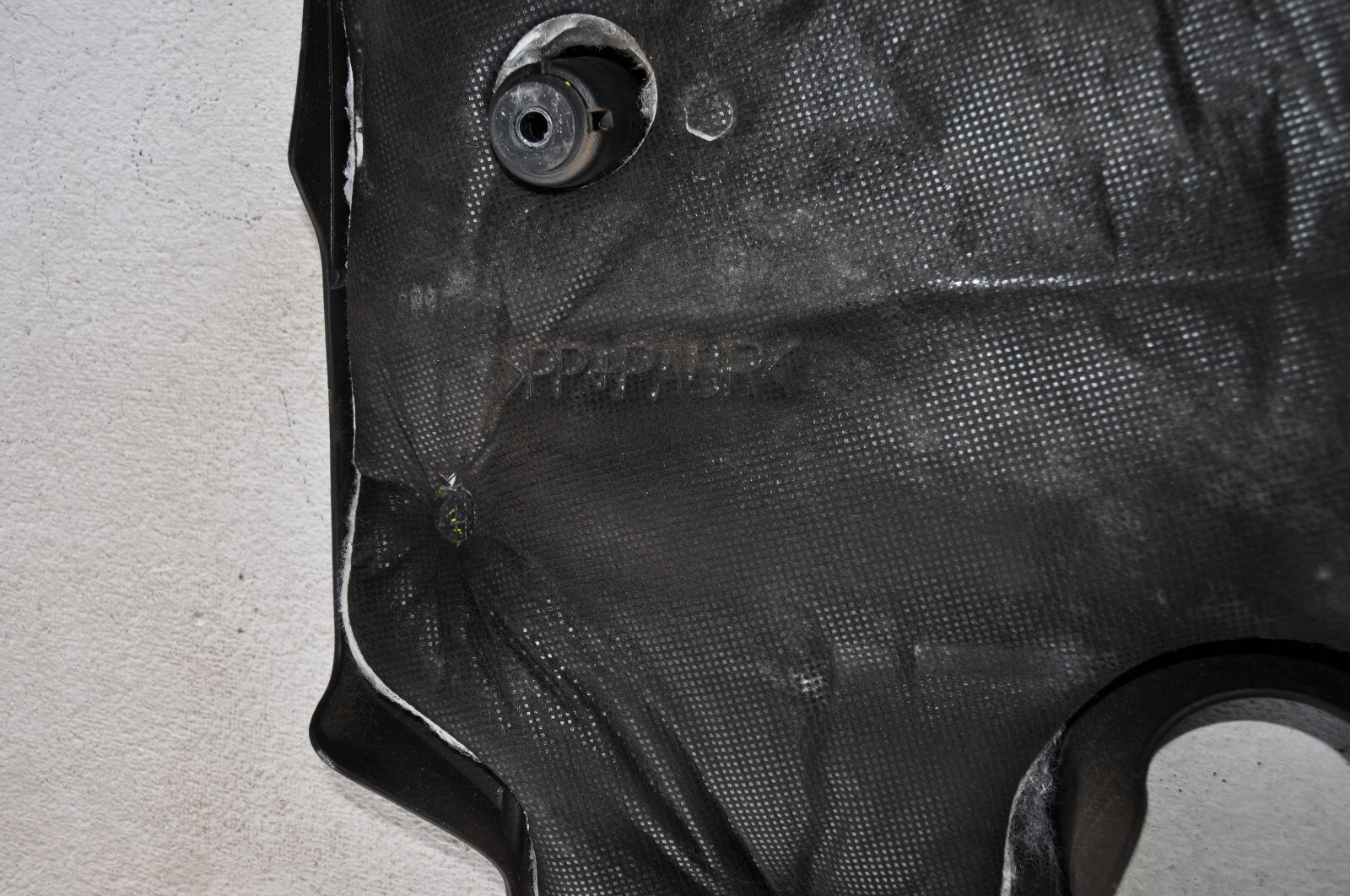 2009-11 Mazda CX-7 Upper Engine Cover MZR-CD 2.2 173HP