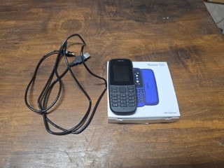 Téléphone Mobile Nokia 105 Black (Dual SIM) 4th edition