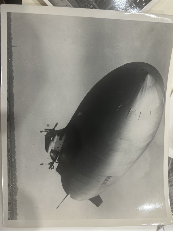Original 1961 US Navy Photo Blimp Airship ZPG Naval Air Material Center 8x10
