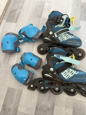 Adjustable roller Skates Size 33-37 Blue/Black with Protective Pad Set