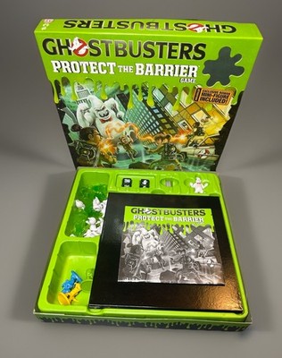 Ghostbusters Protect The Barrier Game Mattel 2015 + Exclusive Ghost Rowan Figure