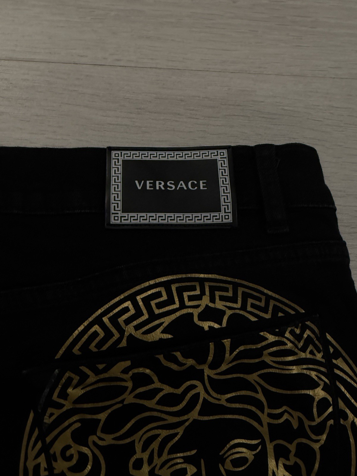 Versace Black Jeans Tailor Fit Medusa Gold Logo Print Back Pocket - Size - 32 thumbnail 4