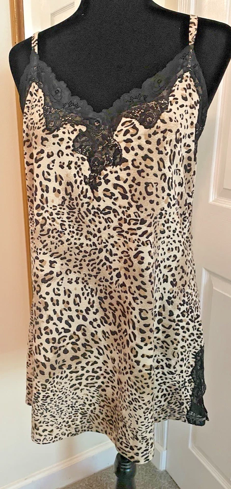 Jones New York Chemise And Robe Set Cheetah Leopard black lace Large Sweetheart - Image 2 of 4