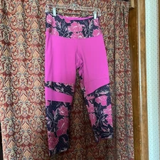 The North Face Leggings WM Large Hot Pink Flash Dry Capri Yoga Pants Excellent