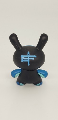 Kidrobot Dunny 2007 Series 4 Untitled By David Flores 3" Vinyl Figure Loose - Picture 4 of 12