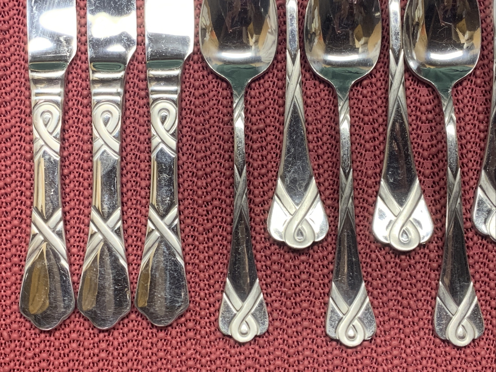 16 Pieces Churchill Stainless China. Dinner & Salad Fork, Knife, Teaspoon, Soup