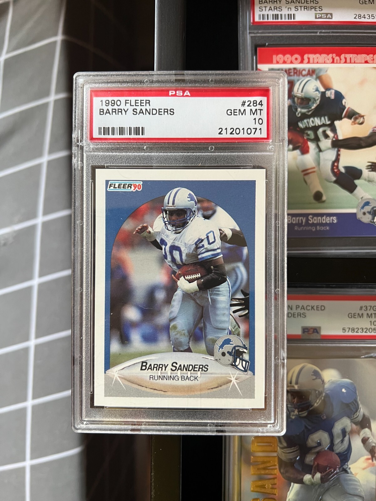1990 FLEER #284 BARRY SANDERS HOF LIONS PSA 10 GEM MINT