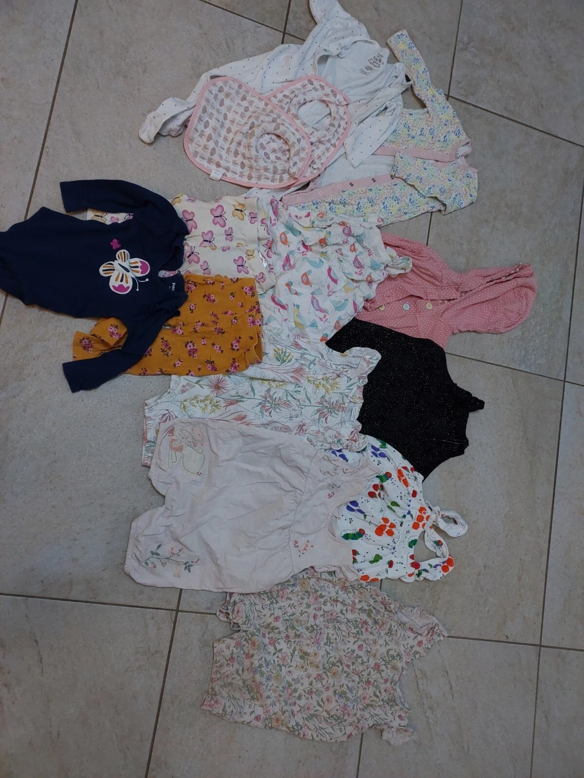 Baby Clothes aged 12-18 months - 14 items - Pack 201