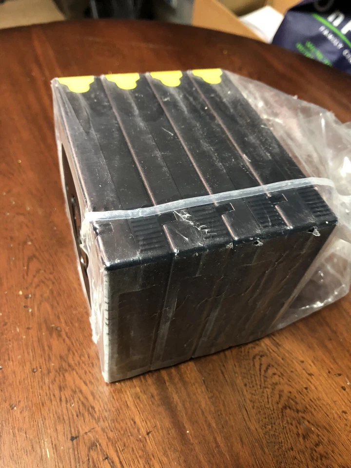 SUN Oracle StorageTek T10000 T2  VolSafe Tape Data Cartridge 003-5397-01 New 4pc - Image 2 of 2