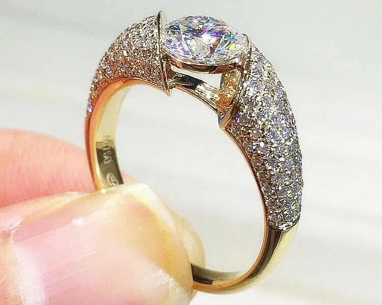 2Ct Round Cut Moissanite Men's Solitaire Engagement Ring 14K Yellow Gold Plated - Image 3 of 4