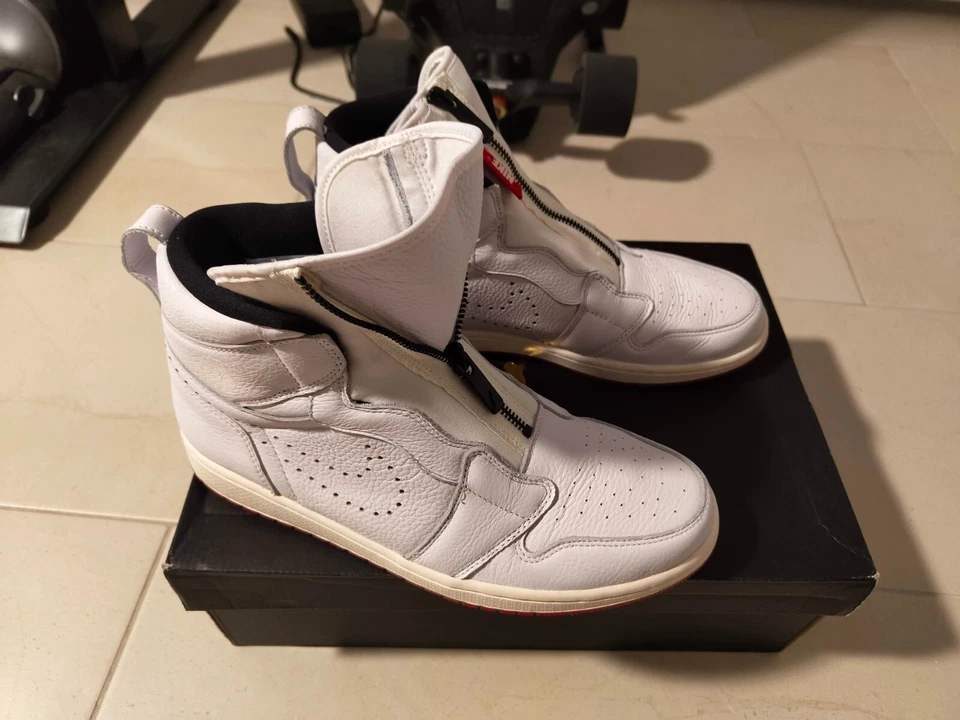 Nike Air Jordan 1 Retro High, Foto 2 von 4