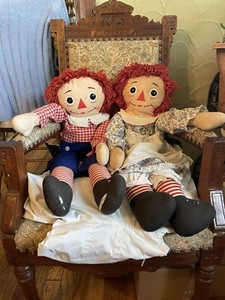 Rare Vintage 1960's /70’sThe Original Knickerbocker 32" Raggedy Ann & Andy Dolls