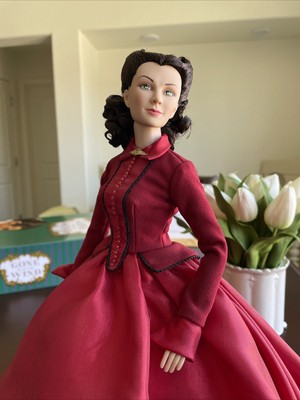 Tonner, Gone with the Wind, Scarlett, Vivien Leigh.   SCARLETT  LE 300 