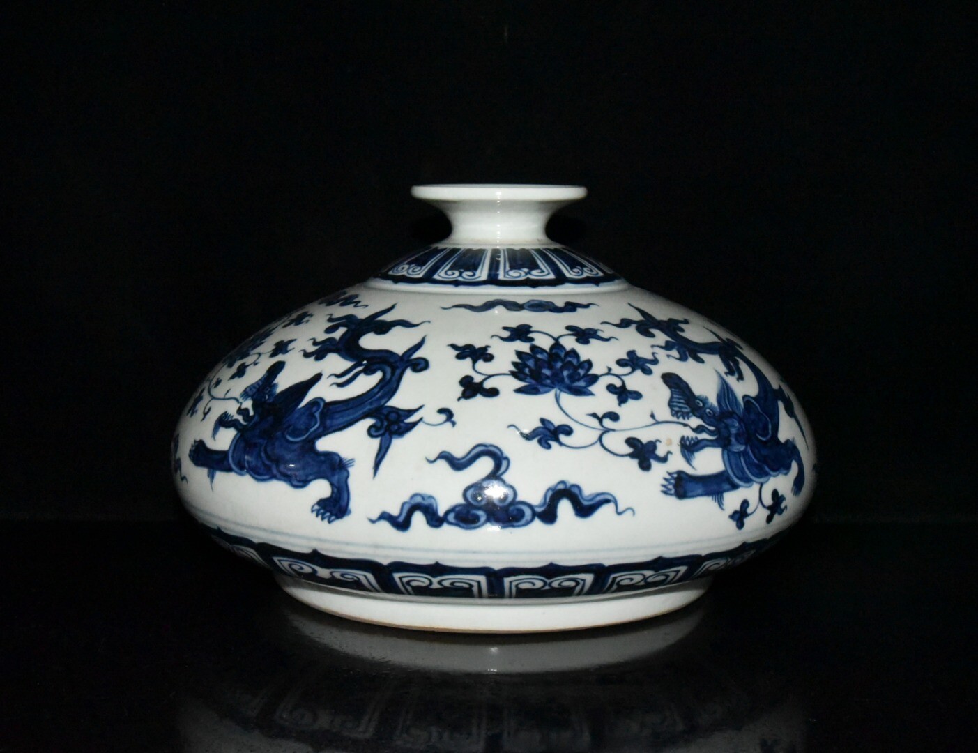 7"old China Porcelain Ming Dynasty Yongle Blue and White Dragon Pattern