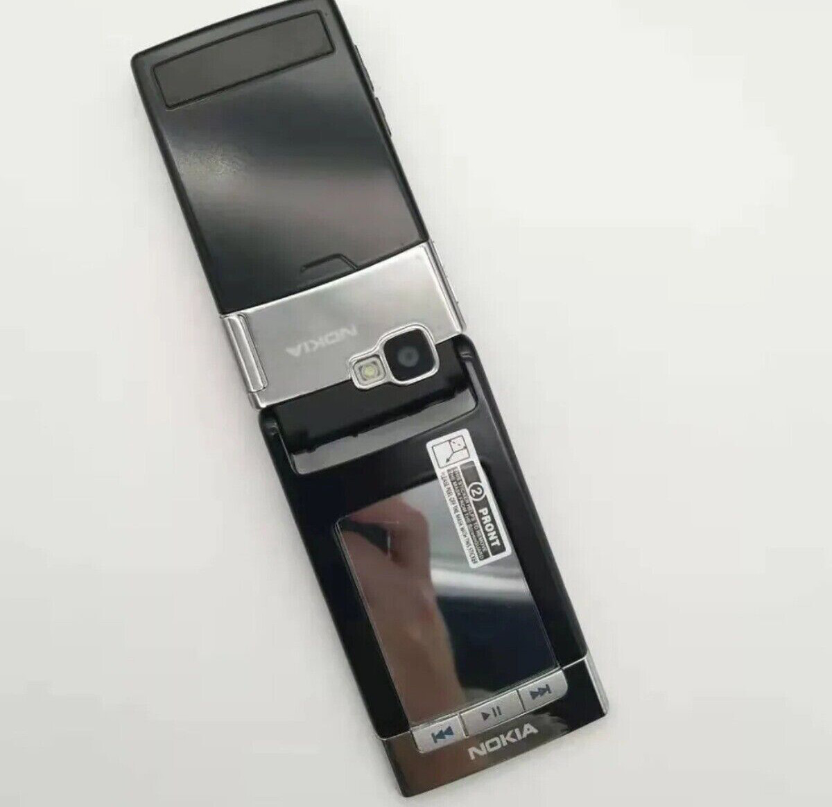 \"未使用\"ノキアNOKIA　フリップ薄型音楽携帯『N76』純正バッテリー付 Unlocked Original Nokia N76 Bluetooth 2MP 2G GSM 850/900