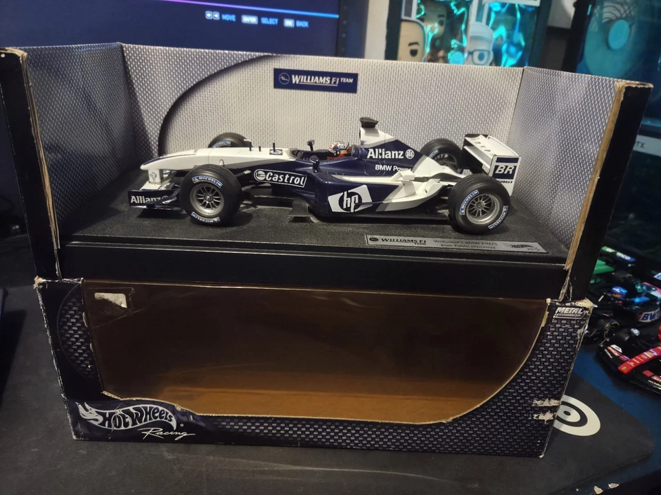 Juan Pablo Montoya - BMW F1 Williams FW25 2003 - 1/18 Scale - Hot Wheels - Image 3 of 4