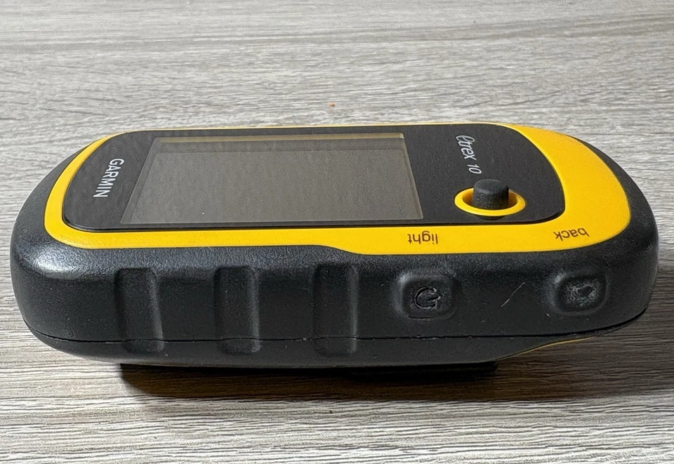 Garmin eTrex 10 Worldwide Handheld GPS Navigator. Hiking, Hunting, Fishing. - Image 4 of 4