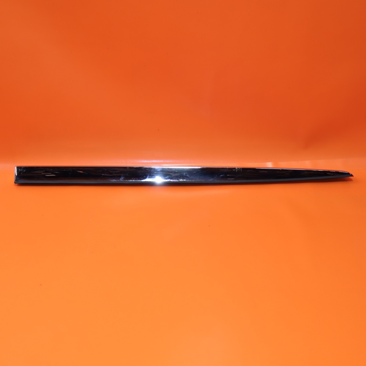 ROLLS ROYCE CULLINAN DOOR MOLDING RIGHT REAR 2017-2021 2022 2023 51137448580 OEM