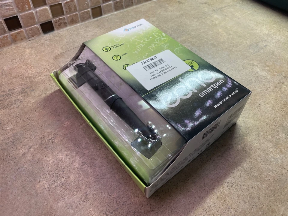 LiveScribe Echo Smart Pen 4GB Write Read Record Starter Pack Black - Image 3 of 4