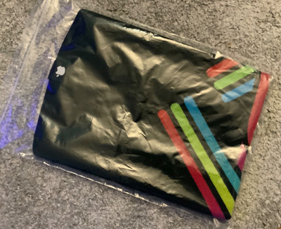 Apple Employee 2024 Close Your Rings Challenge Face Towel ref.FTCYR