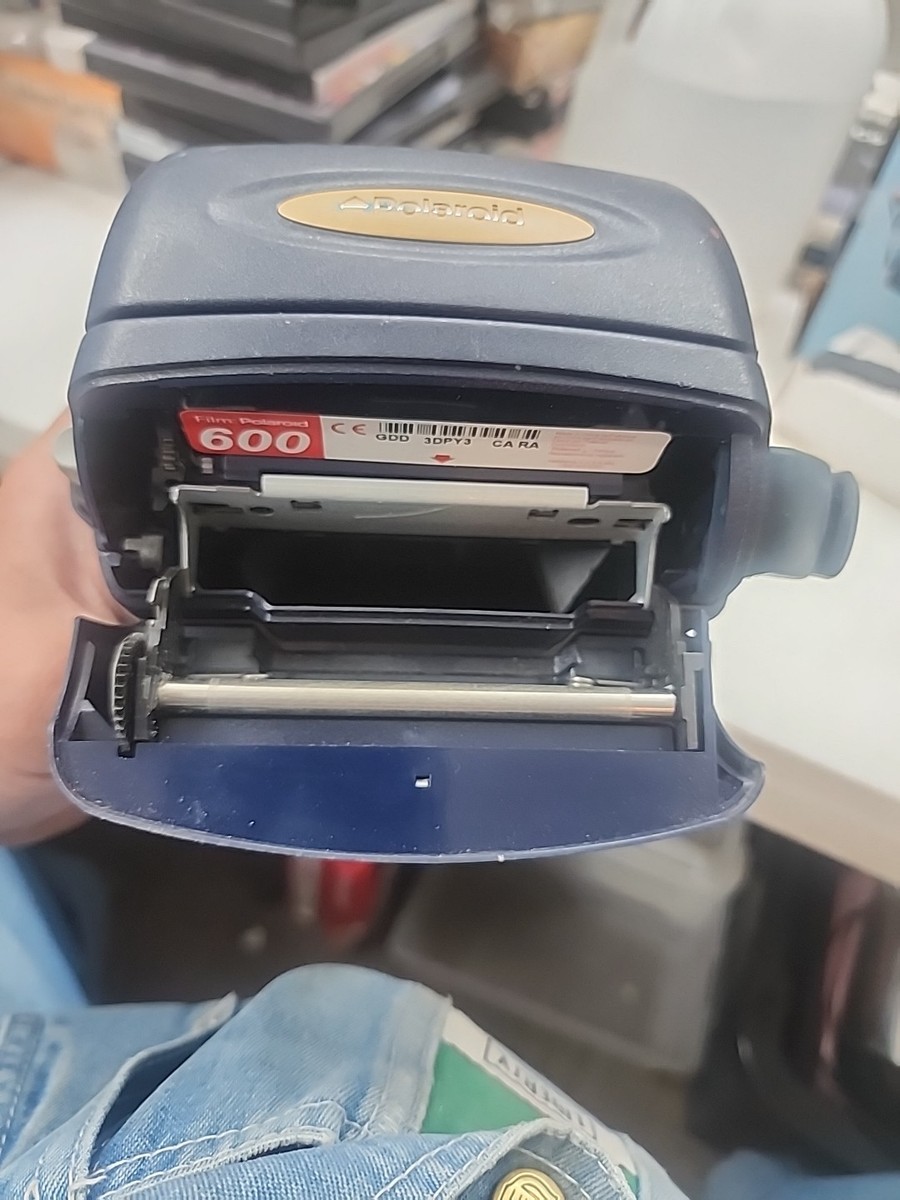 Vintage late 90s, Polaroid 600 Series Instant Film Camera, Blue