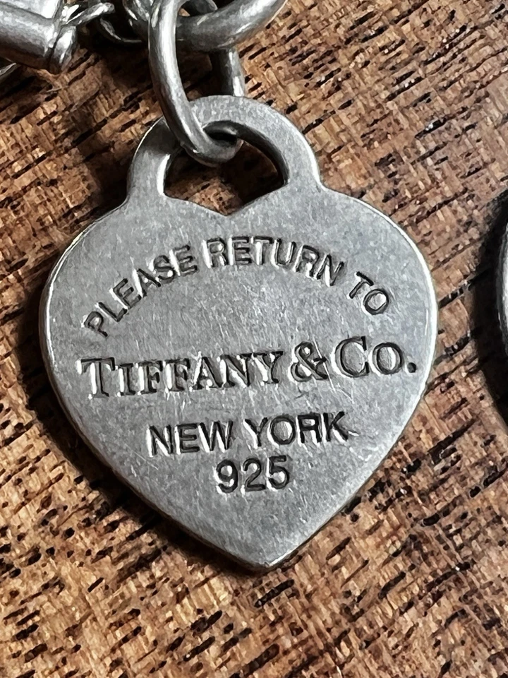 Great Tiffany & Co Sterling Silver Return to Toggle Heart Tag  Rolo  Bracelet - Image 4 of 4