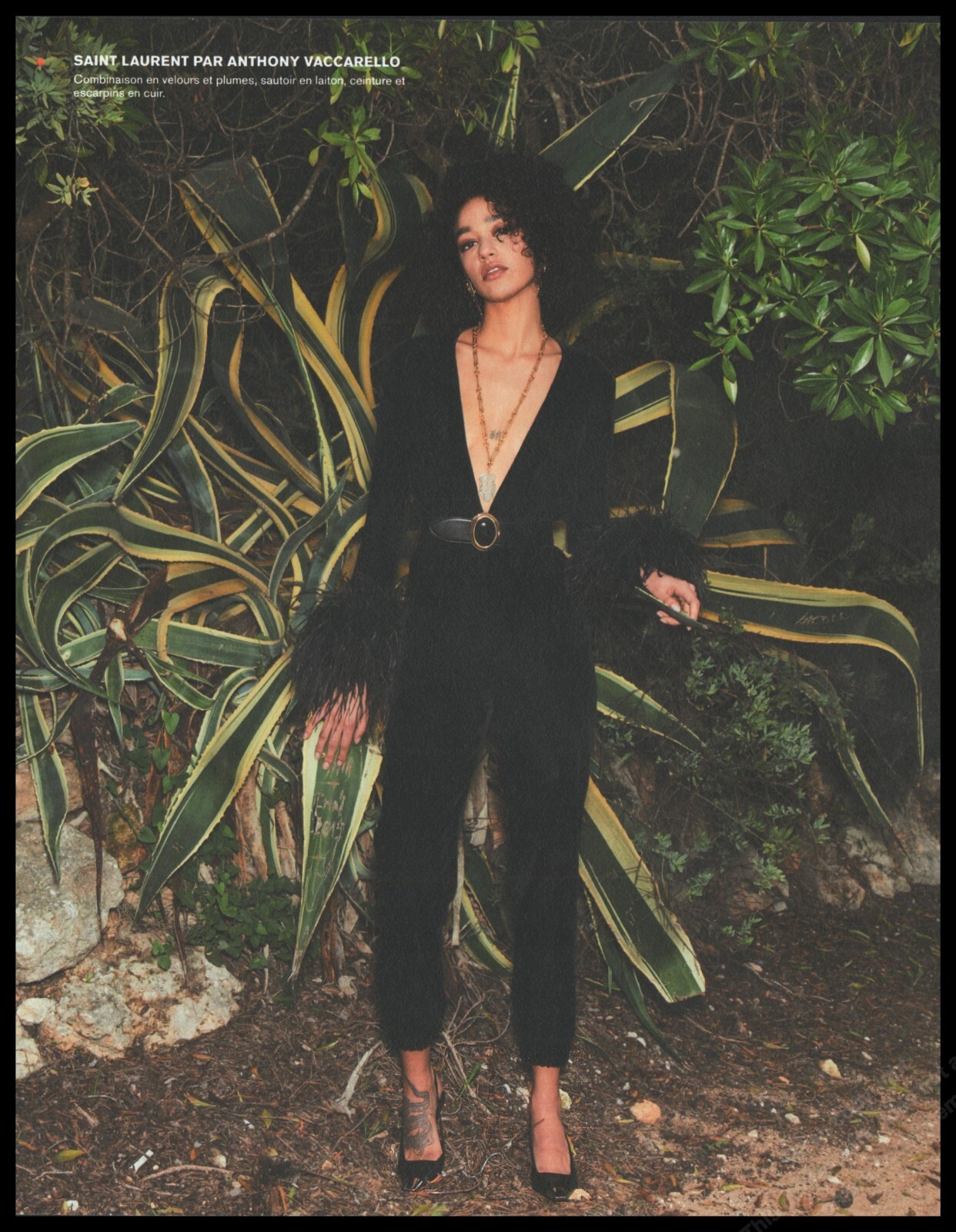 Scarpe Saint Laurent 2021 tacco alto stampa pubblicità donna moda gambe lunghe 1pg