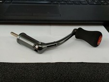 1 gruppo maniglia Okuma Part# 25005922 o 25005191 o 25005148 adatto a Trio-55S