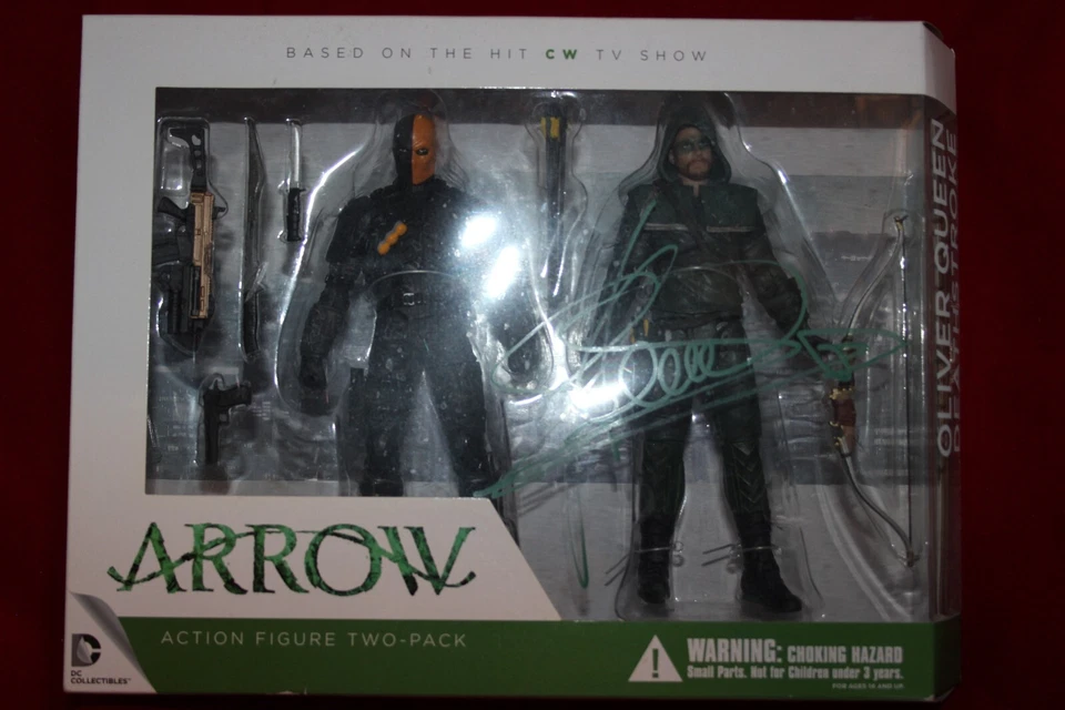 🏹 LOTE de 8 figuras autógrafo de Stephen Amell CW Arrow de DC Collectibles certificado de autenticidad 🏹 Foto 2 de 4