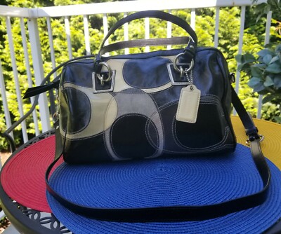 Coach ブラック レザーボディバッグ Auth COACH Patent Inlaid Leather & Suede C's Satchel Handbag 17186