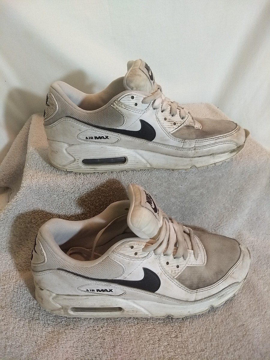 Nike Womens Air Max 90 White Shoes (DH8010-101), Size: 10 Used ZZ1