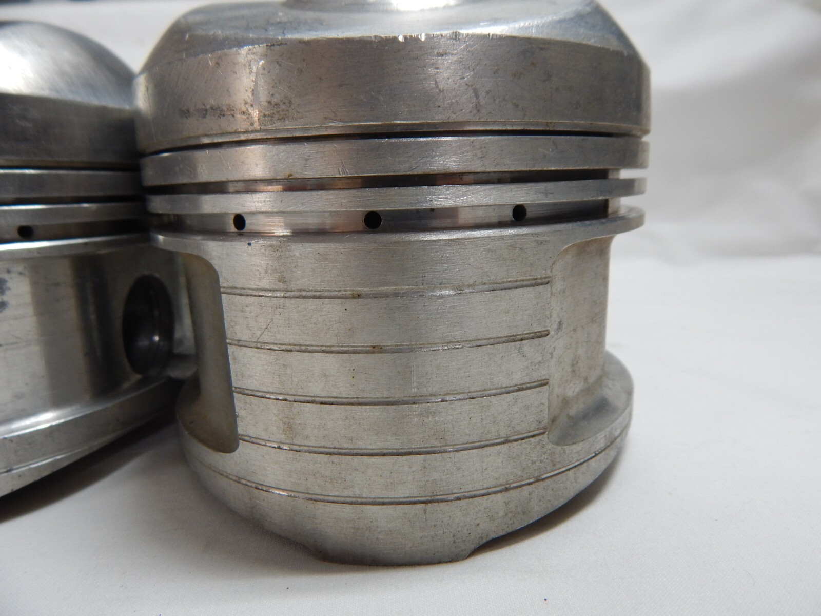 8 Aluminum 426 Hemi Mopar Chrysler Pistons True 1.031 Pin 4.250