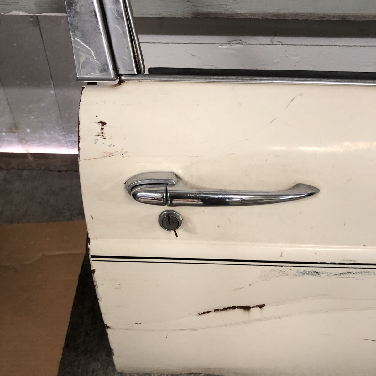 Jaguar XJ6 Series 1 Original Front Passenger RH Door with Hardware