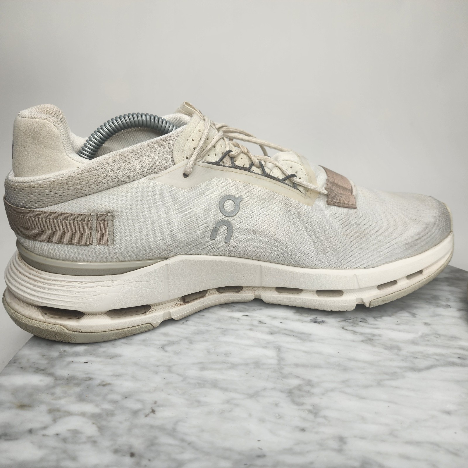 On Cloud Cloudnova 2 Ice Sand Running Athletic Sh… - image 8