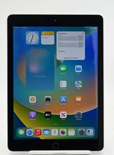 Apple ipad A1822 MP2F2LL/A  5th Gen 32GB
