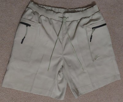 Nike Sportswear Tech Pack Woven Utility Shorts Olive FB7528-371 Mens Size Medium