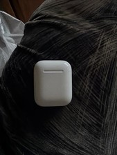 Apple Bluetooth Earbud Case Without Earbuds
