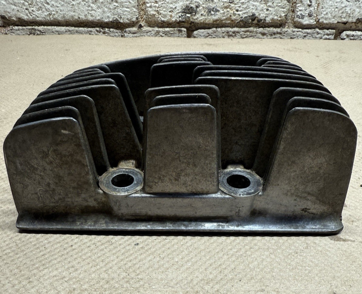 Picture 4 of 8