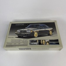 Fujimi 05104 Mercedes Benz 300ce Hi-so-car 124 Gold Chrome New