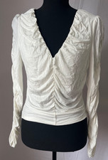 NWT Lush Runched Top Large Ivory V Neck Stret...