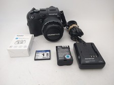 Olympus CAMEDIA C-8080 Wide Zoom 8.0MP Digital Camera  TESTED, NEW BATTERY