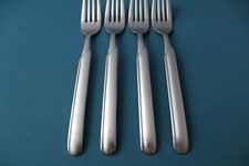 JA Henckels SYNERGY Dinner Forks (Set of 4) 1...