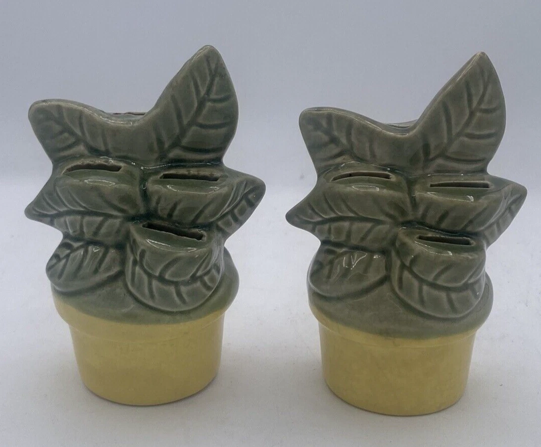 Two Vintage 1950’s wall pocket measuring spoon holders by Cardinal China Company