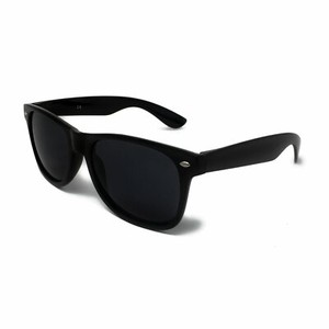 boys black sunglasses