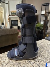 ORTHOPEDIC BOOT