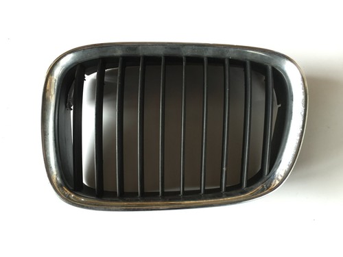 BMW E39 Kühlergrill Niere Frontgrill Frontniere 8159315 8159311