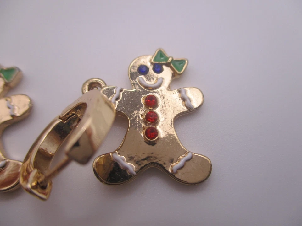 Betsey Johnson Pan de Jengibre Niña Navidad Huggie Gota Pendientes Colgantes E17 Foto 3 de 4