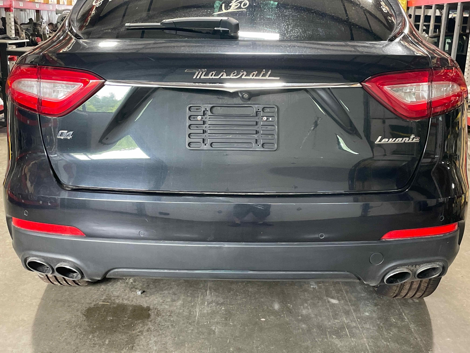 2018 MASERATI LEVANTE OEM Rear Bumper Cover 815 Nero Ribbelle